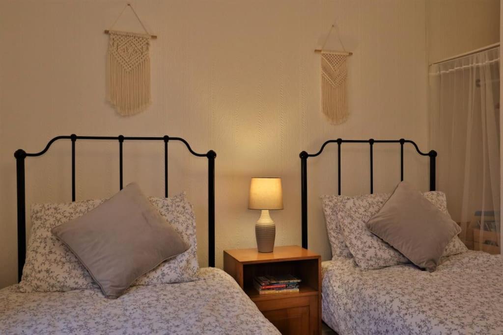 Cute Cottage 4 Mins From Cafes Station And Sea St Leonards-on-Sea Exterior foto